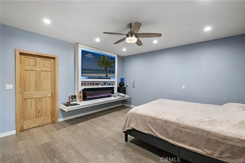 Tiny photo for 2152 N Cleveland Street, Orange, CA 92865 (MLS # OC25244468)