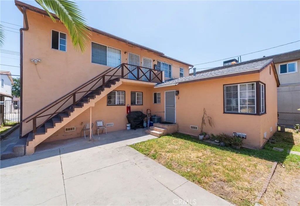 532 S Flower Street