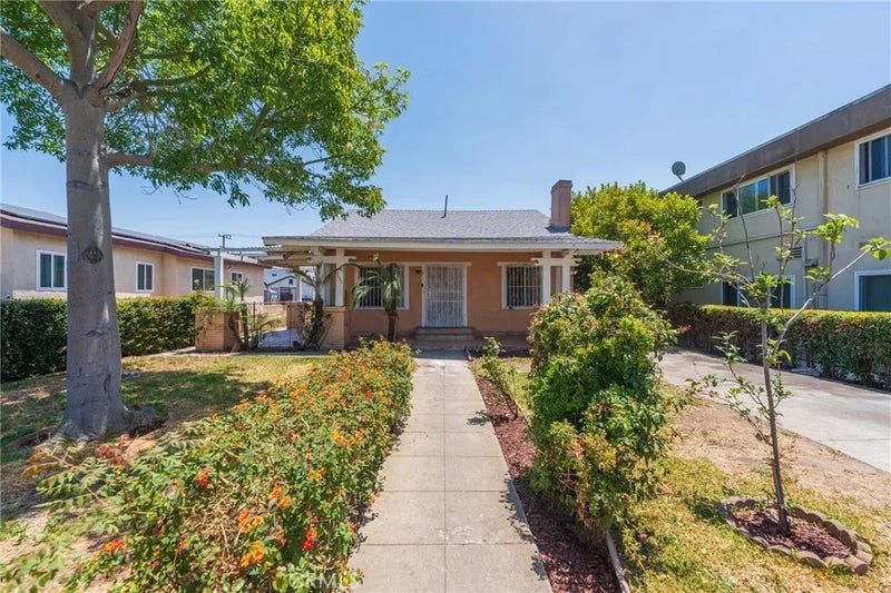 532 S Flower Street