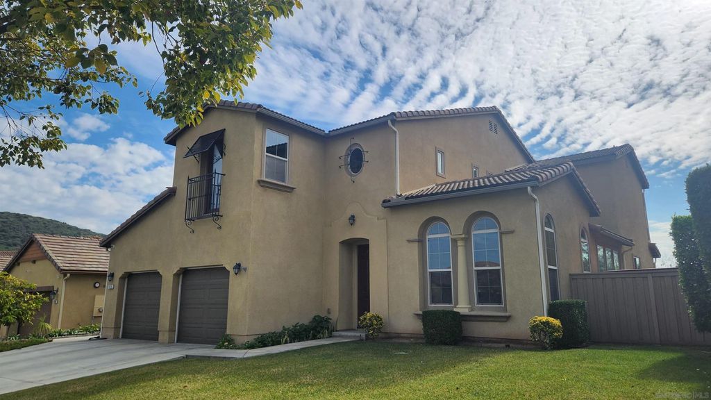 Photo of 1926 Corte Escena, Chula Vista, CA 91914 (MLS # 260004690)