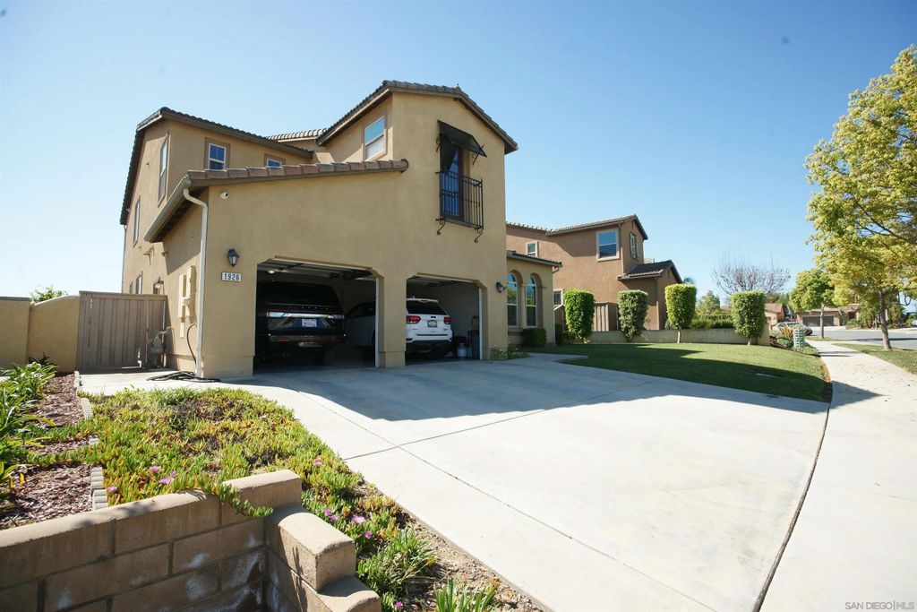 Photo of 1926 Corte Escena, Chula Vista, CA 91914 (MLS # 260004690)