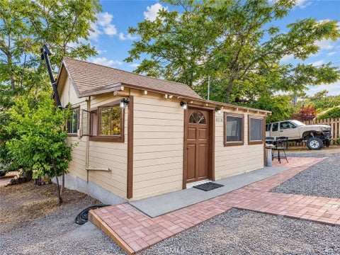 Photo of 4116 Spruce Trail, Frazier Park, CA 93225 (MLS # SR26195166)