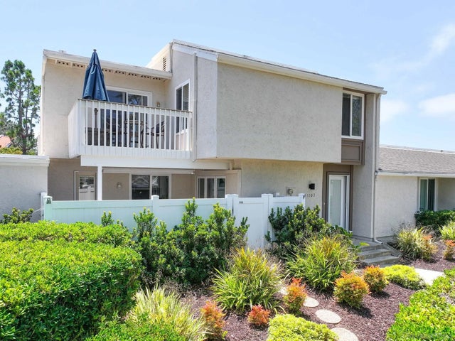 1103 Woodlake Dr, Cardiff By The Sea