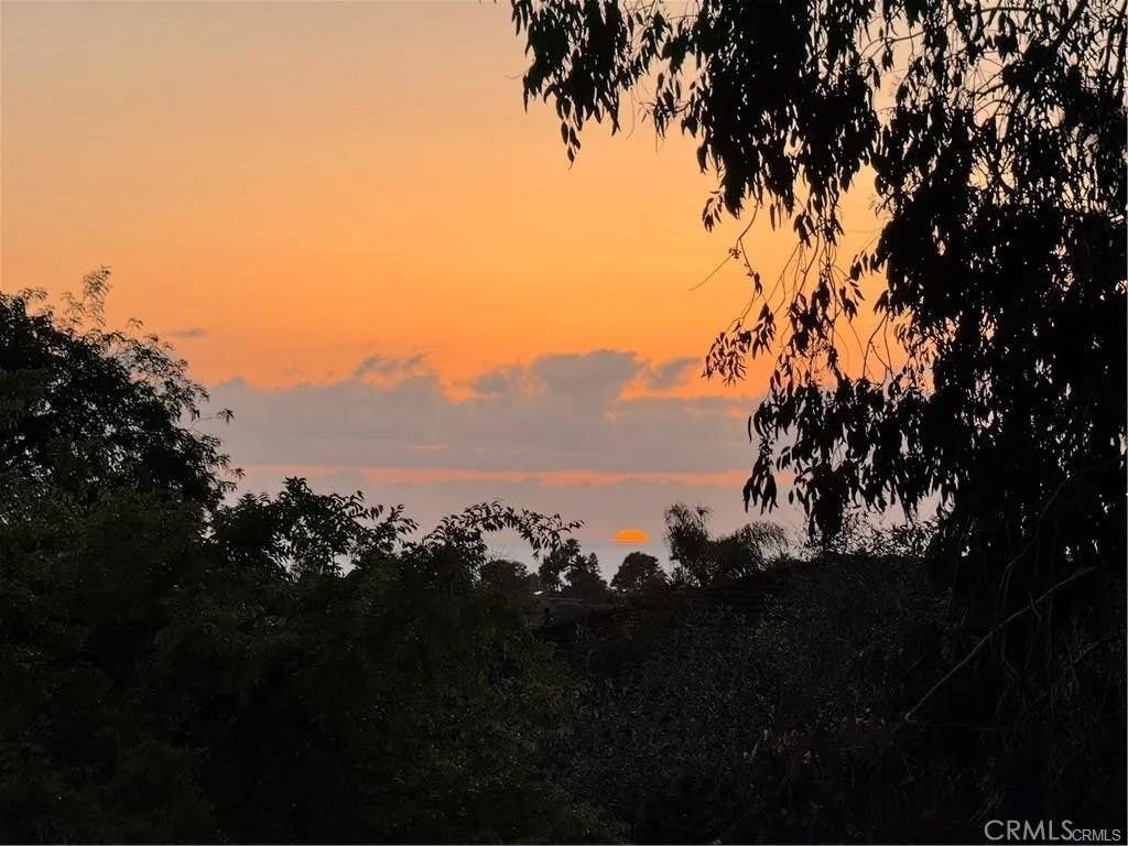 Photo of 818 Nardo RD, Encinitas, CA 92024 (MLS # PW26176528)