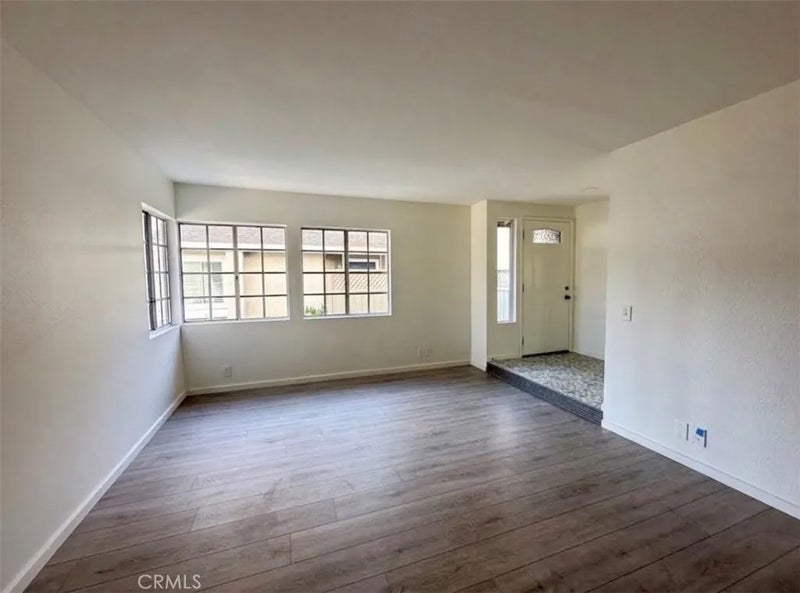 1613 Toyon