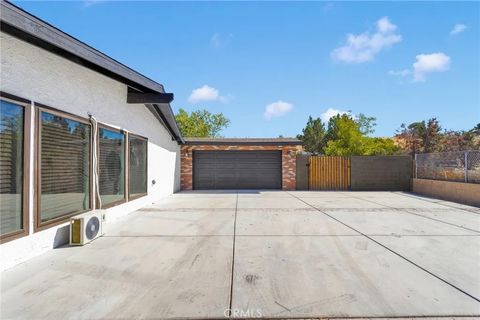 Tiny photo for 17539 Adobe St, Hesperia, CA 92345 (MLS # IG25236761)