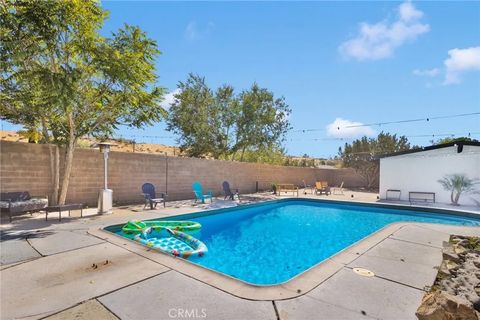 Tiny photo for 17539 Adobe St, Hesperia, CA 92345 (MLS # IG25236761)