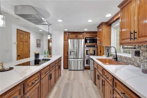 Tiny photo for 17539 Adobe St, Hesperia, CA 92345 (MLS # IG25236761)