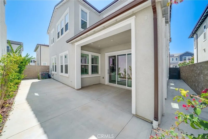 130 Holliston