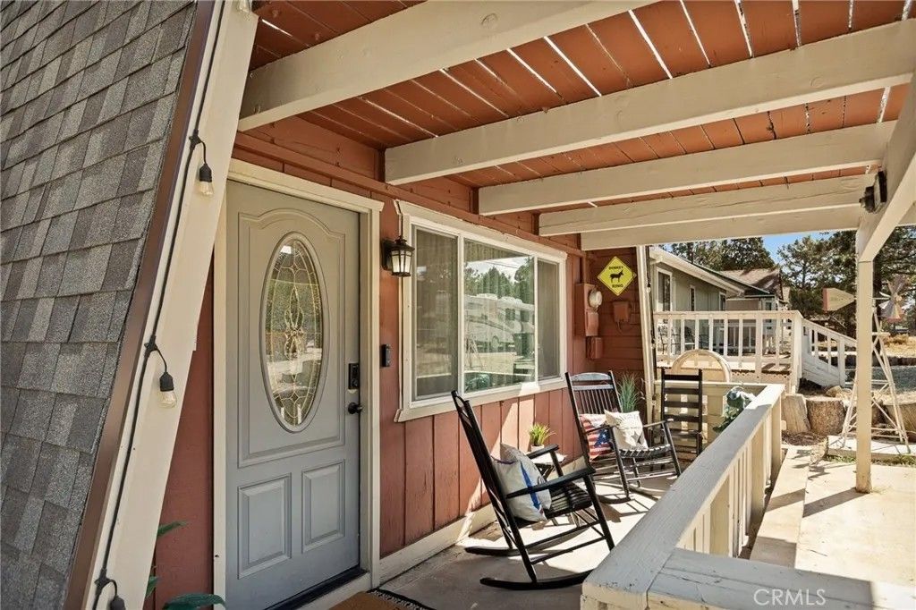 Photo of 2111 2nd Ln, Big Bear Lake, CA 92314 (MLS # PW26061808)