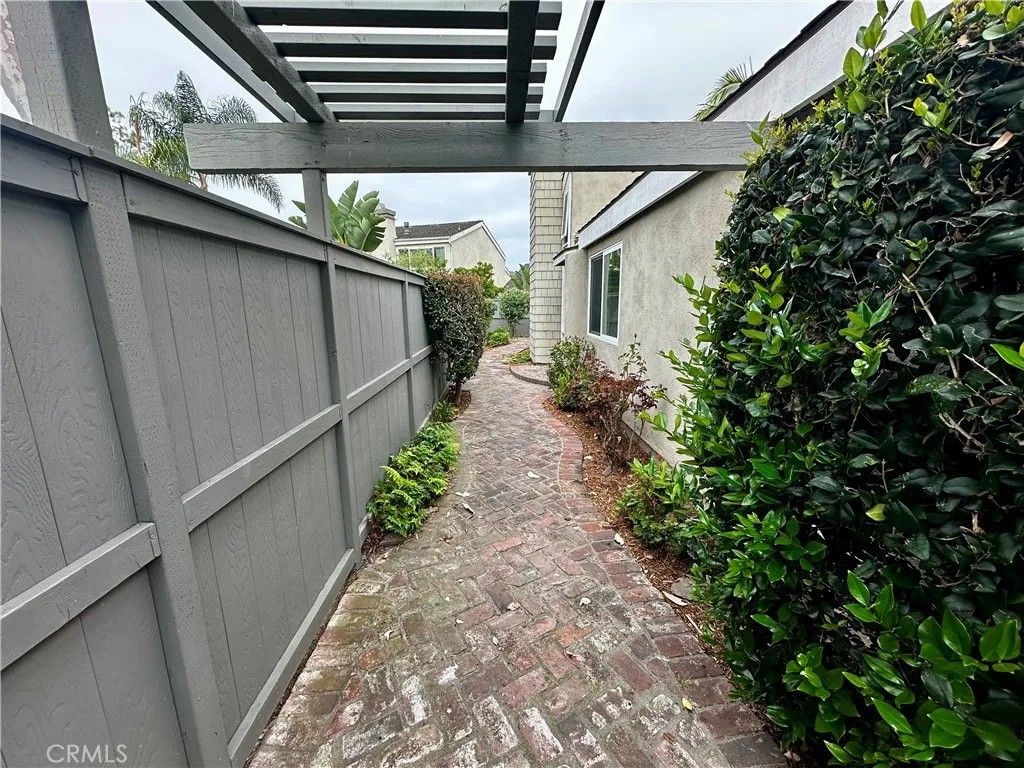 Photo of 19835 Maritime Ln, Huntington Beach, CA 92648 (MLS # OC26075865)