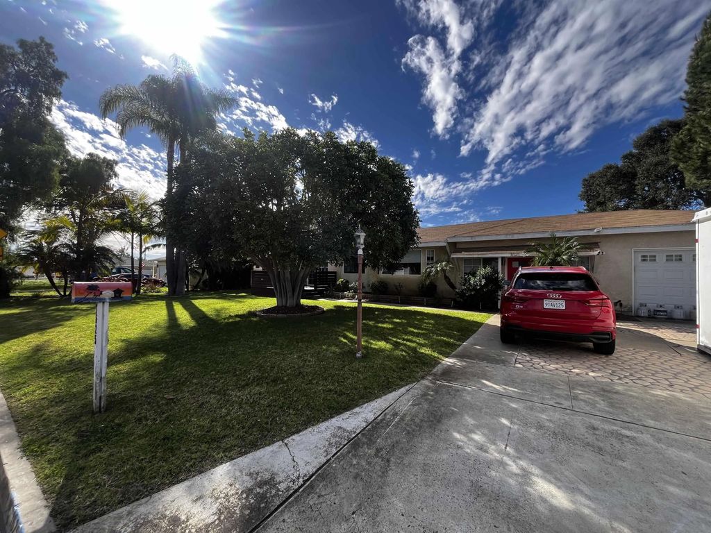 Photo of 1625 Stewart St, Oceanside, CA 92054 (MLS # 260001949)