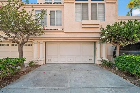 1386 Serena Cir Unit 2, Chula Vista, CA 91910 - #: 250035450
