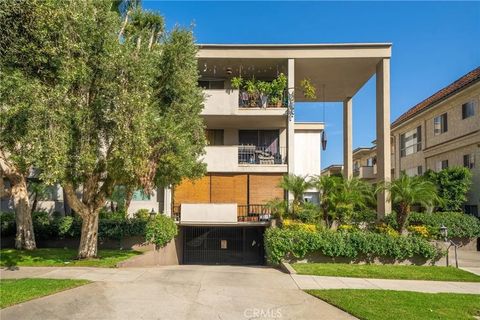 Photo of 1810 Ramona Avenue #36, South Pasadena, CA 91030 (MLS # CV25244357)