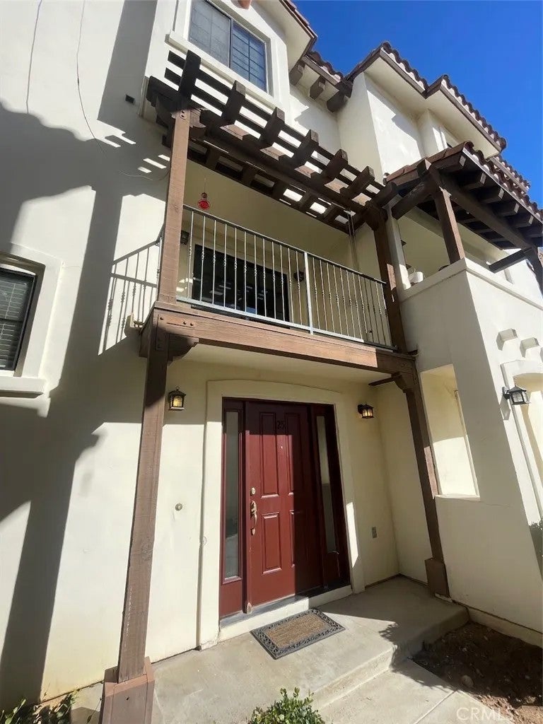 1075 N. Maclay Avenue 25