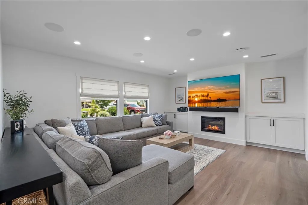 17551 Griffith
