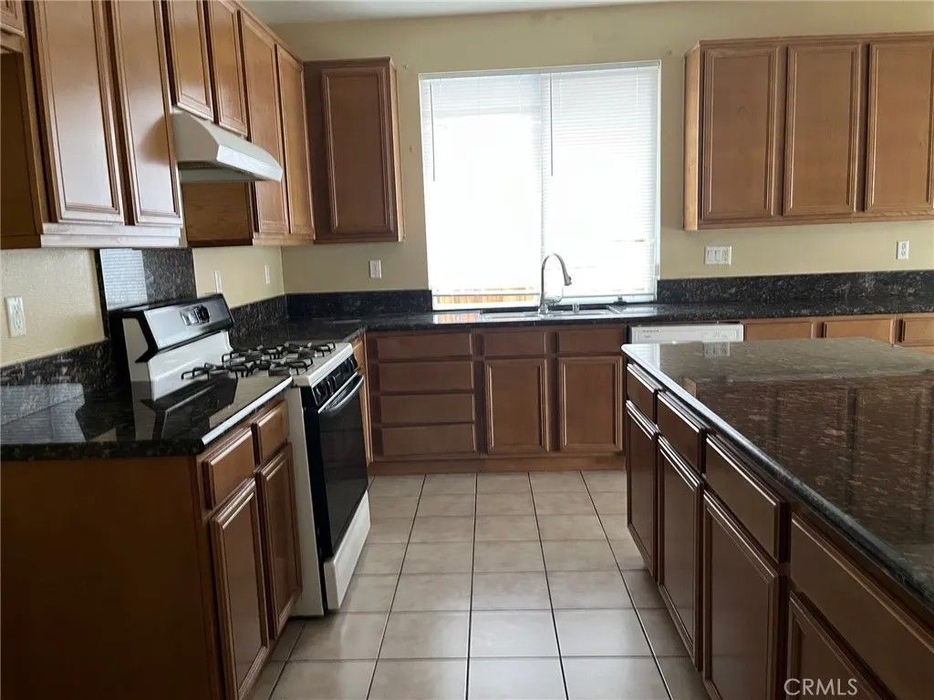 Photo of 1740 Country Fair Court, San Jacinto, CA 92582 (MLS # SW26000145)