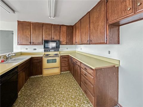 Tiny photo for 80 Apica Ave, Oroville, CA 95966 (MLS # OR25246710)