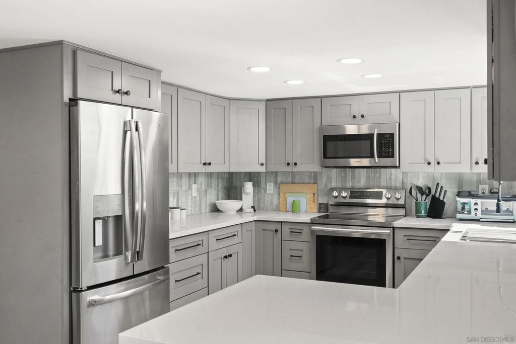 Photo of 4790 70th St #6, La Mesa, CA 91942 (MLS # 260006502)