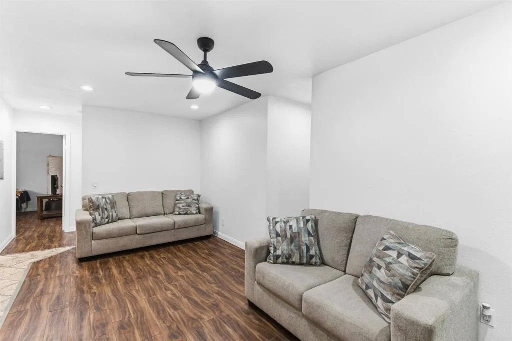 Photo of 9860 Dale Ave #D7, Spring Valley, CA 91977 (MLS # PTP2601145)