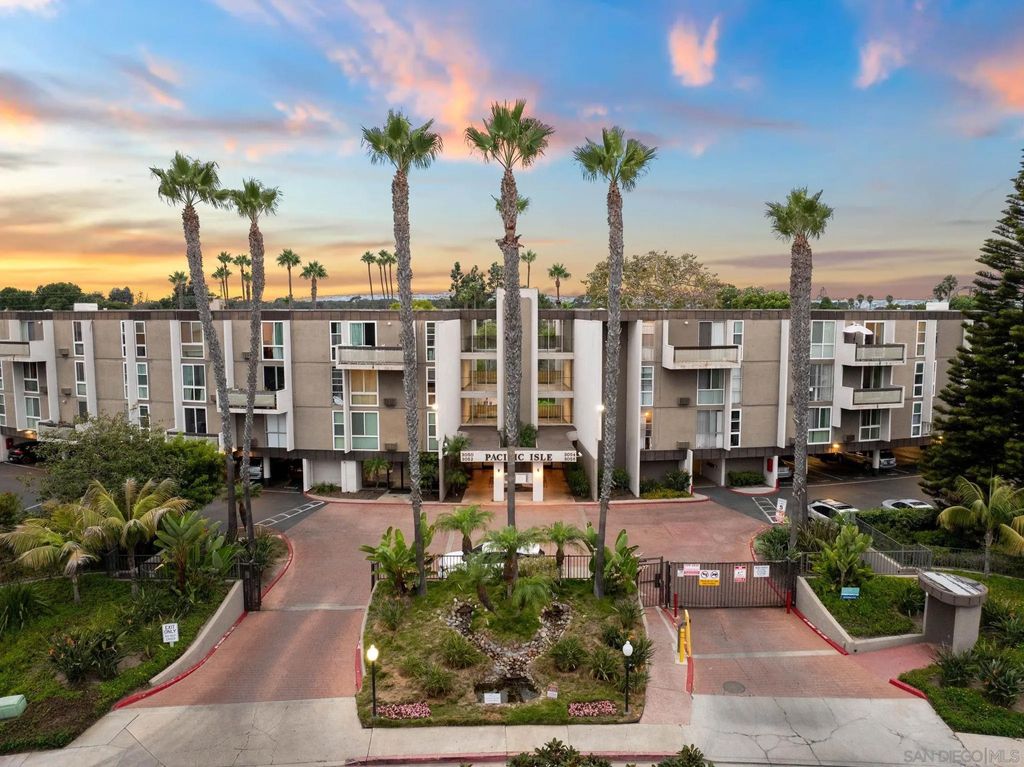 Photo of 3050 Rue Dorleans #308, San Diego, CA 92110 (MLS # 250045465)