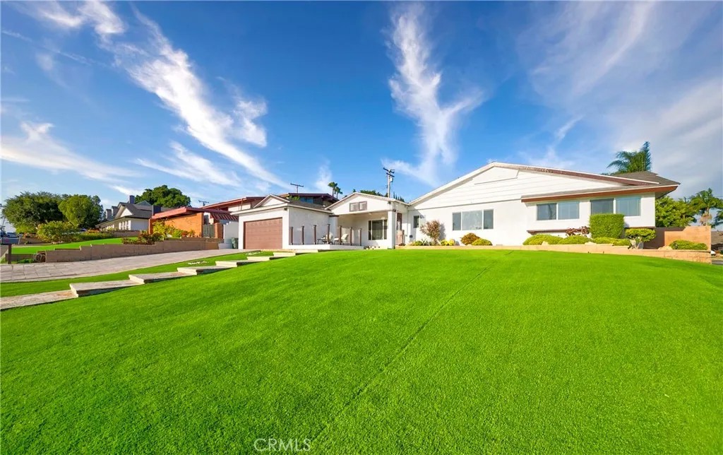 4920 Sunnybrook