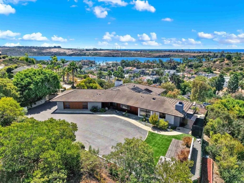 1741 Bruce Road