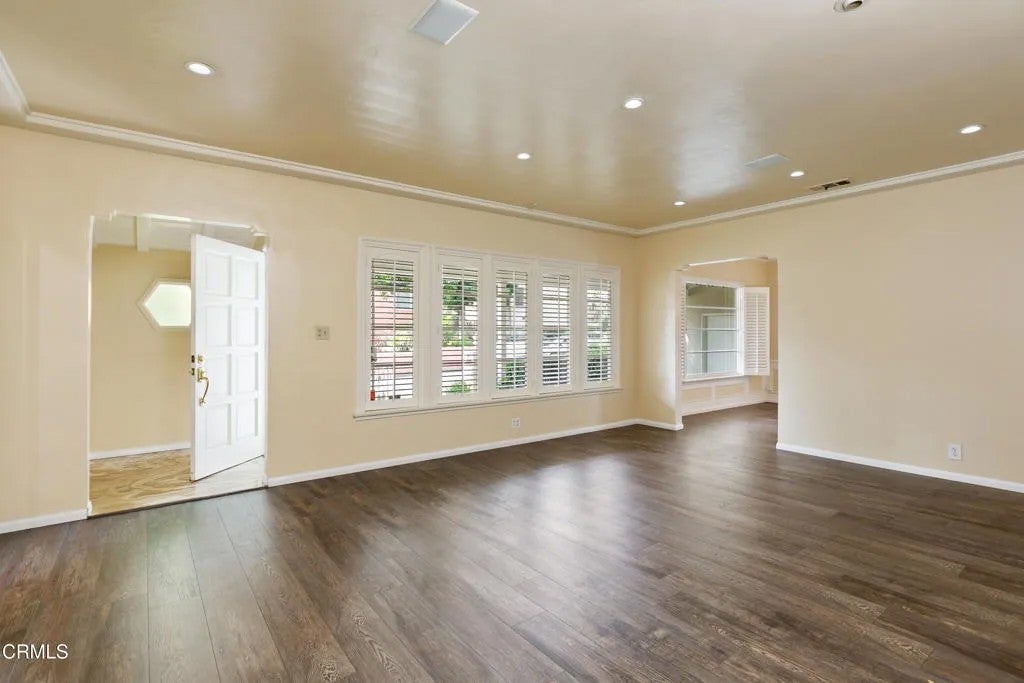 4227 Barryknoll Drive