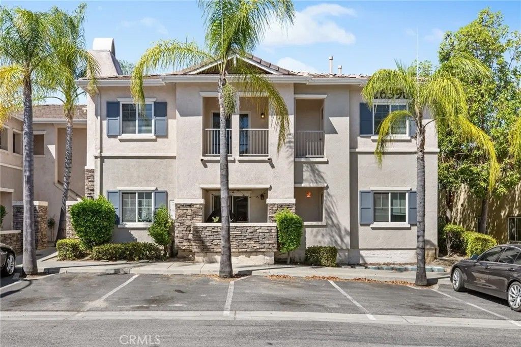 Photo of 26390 Arboretum Way #3004, Murrieta, CA 92563 (MLS # SW25220742)