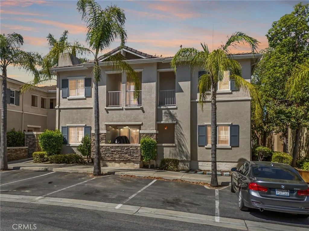 Photo of 26390 Arboretum Way #3004, Murrieta, CA 92563 (MLS # SW25220742)
