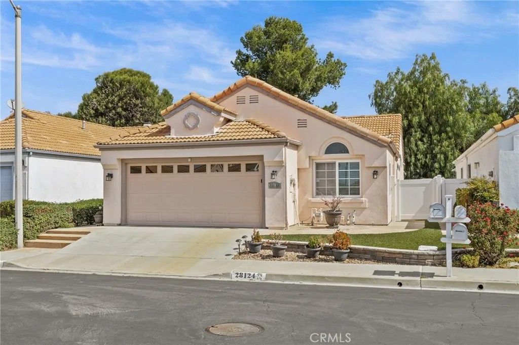 Photo of 28124 Palm Villa Drive, Menifee, CA 92584 (MLS # IG26080648)