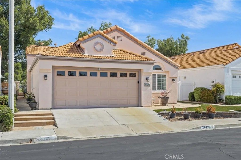 Photo of 28124 Palm Villa Drive, Menifee, CA 92584 (MLS # IG26080648)