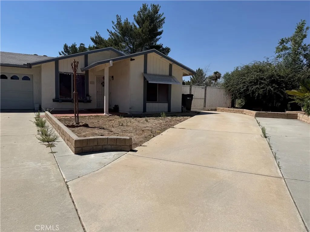 181 Leslie Court