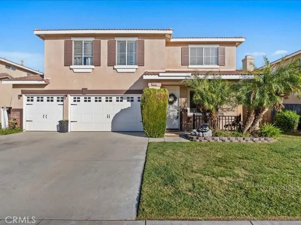Photo of 528 Memphis Court, Hemet, CA 92545 (MLS # TR26021690)