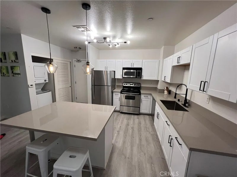 630 W. 6th Street 307