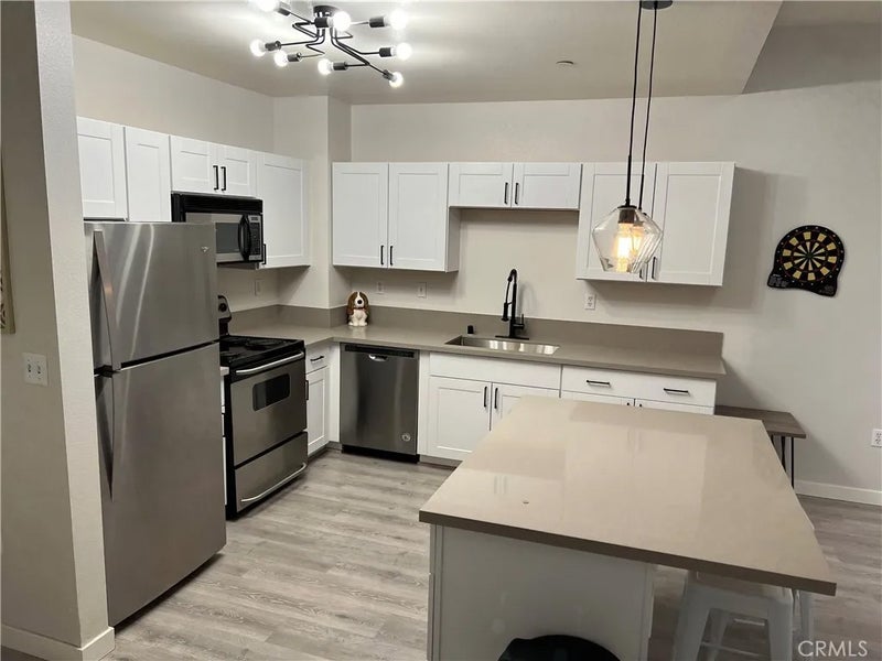 630 W. 6th Street 307