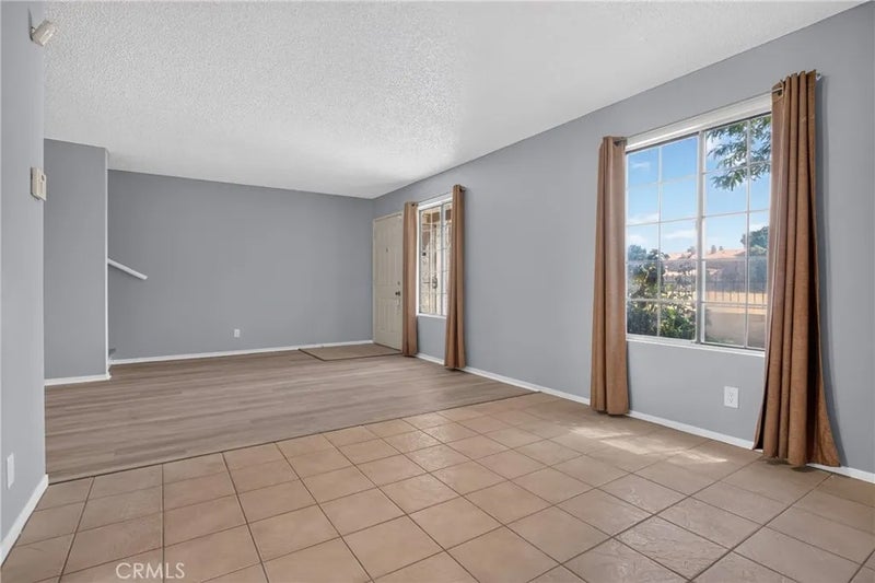 2260 E Avenue Q4 62
