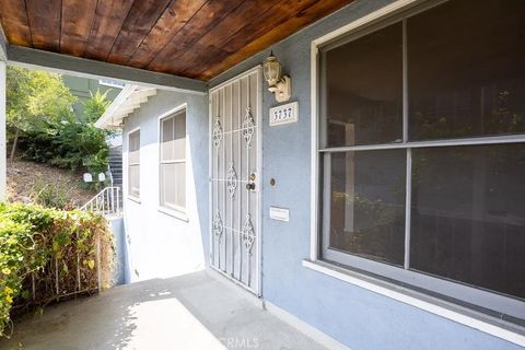Tiny photo for 3735 Arbolada, Los Angeles, CA 90027 (MLS # SR25241224)
