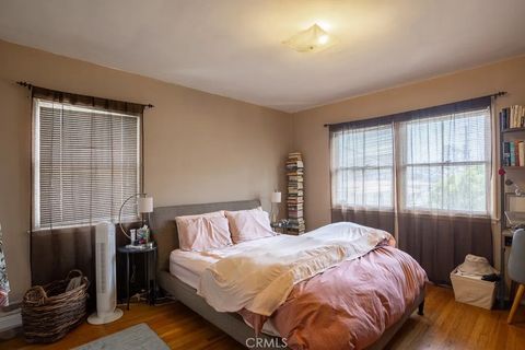 Tiny photo for 3735 Arbolada, Los Angeles, CA 90027 (MLS # SR25241224)