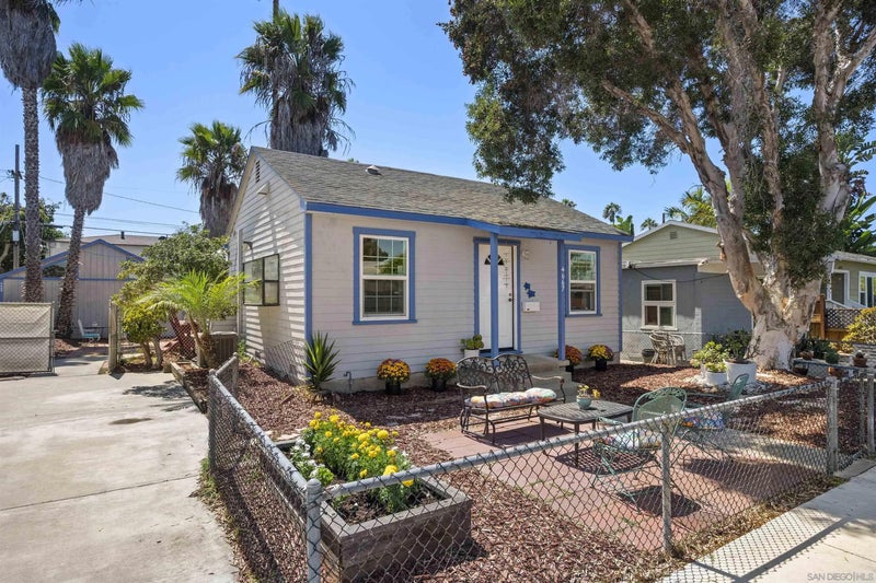 4667 Lotus Street