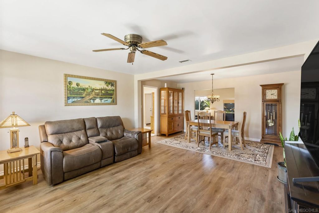 Photo of 595 Verdin St, El Cajon, CA 92019 (MLS # 260006481)