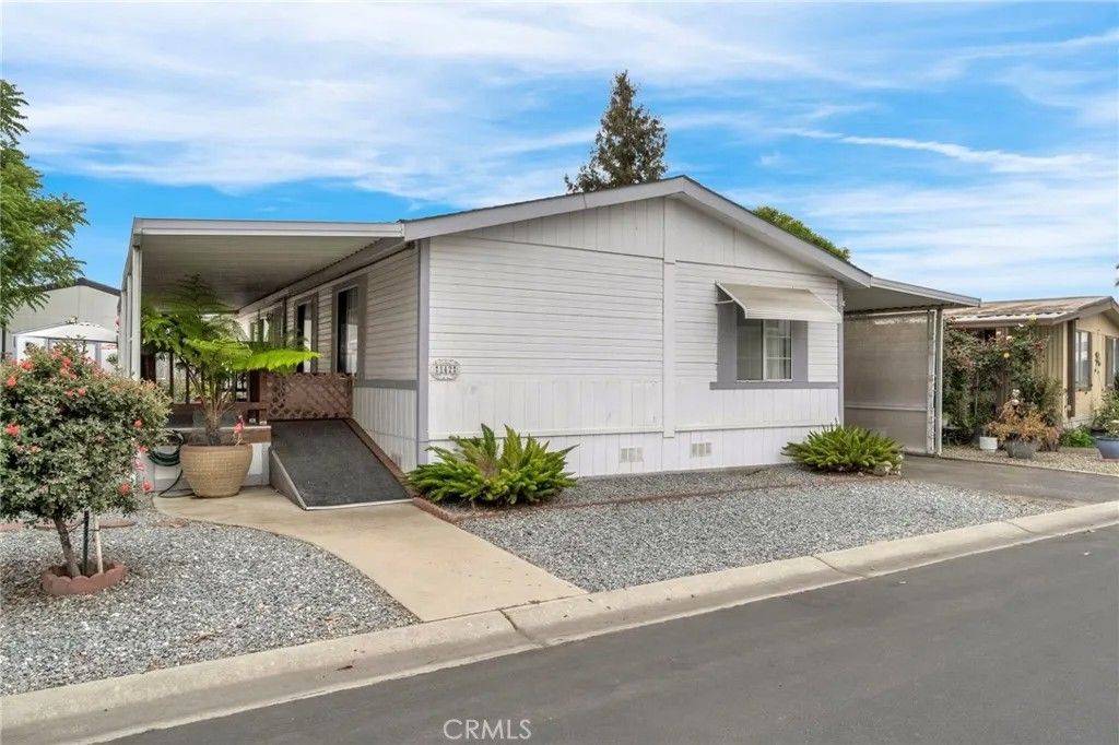 Photo of 1218 E Cleveland Ave #142, Madera, CA 93638 (MLS # FR26065103)