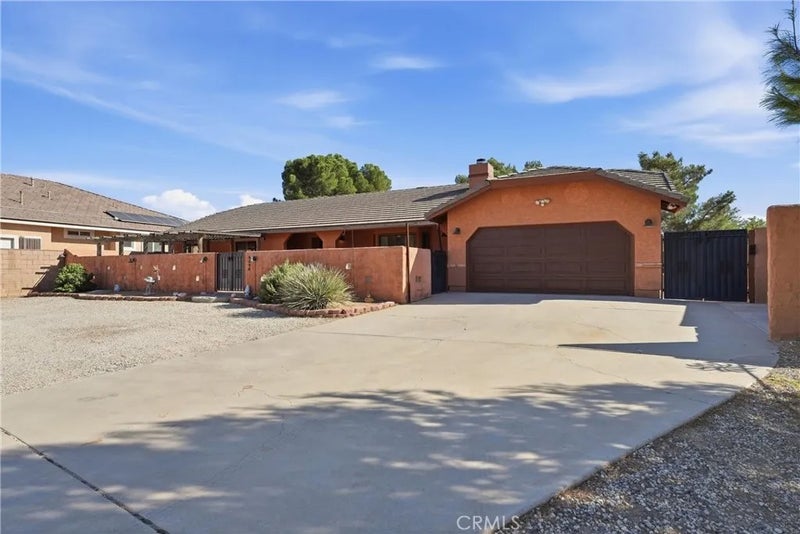 4698 Quartz Hill Road