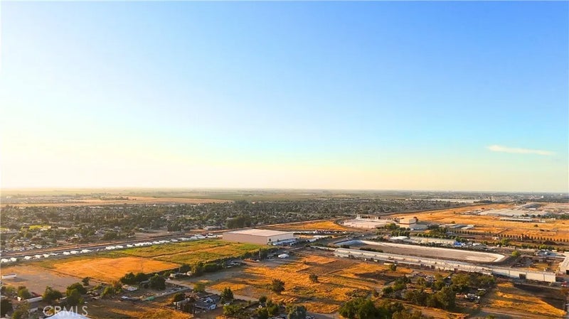 1715 Park