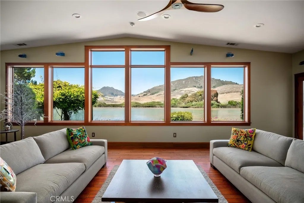 1330 Oceanaire Drive
