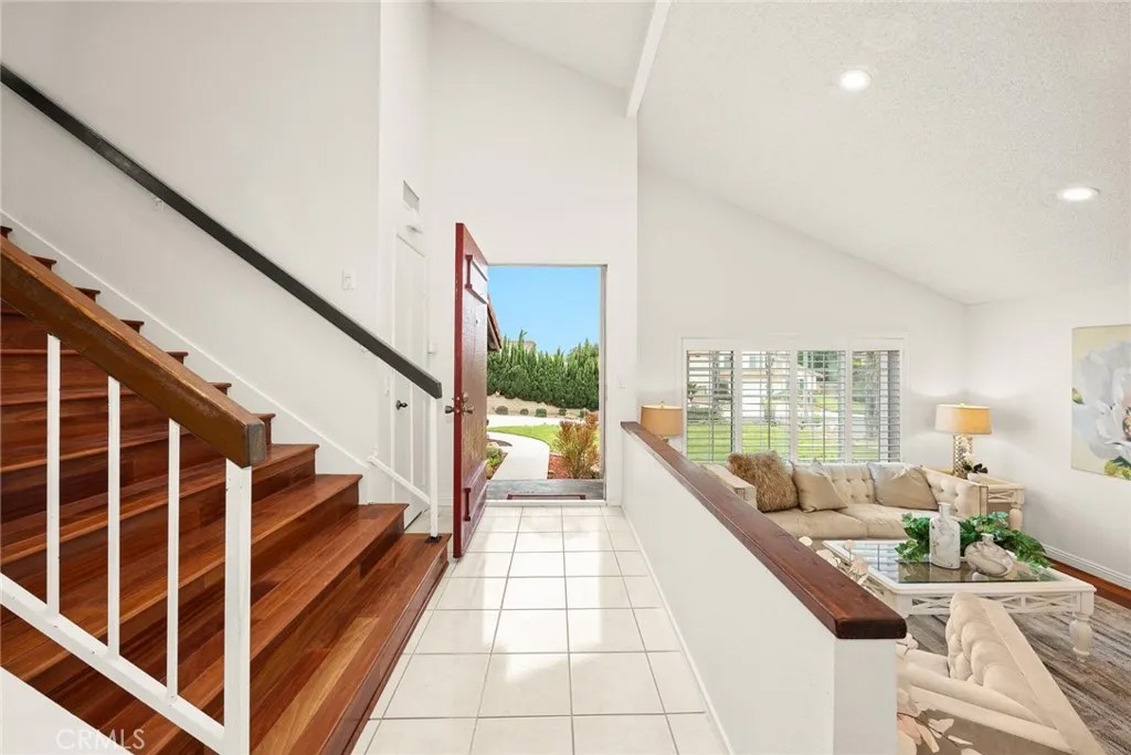 1374 Deeplawn Drive