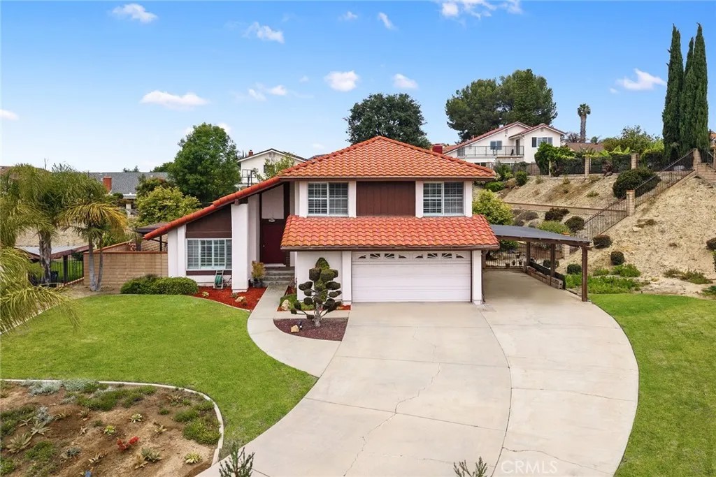 1374 Deeplawn Drive