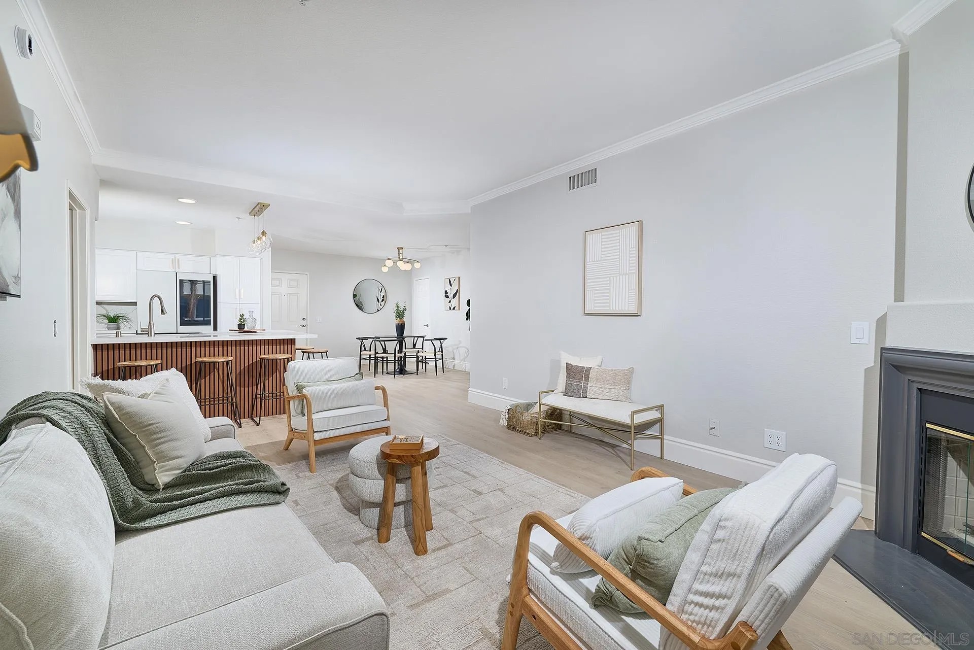 12372 Carmel Country Rd 207