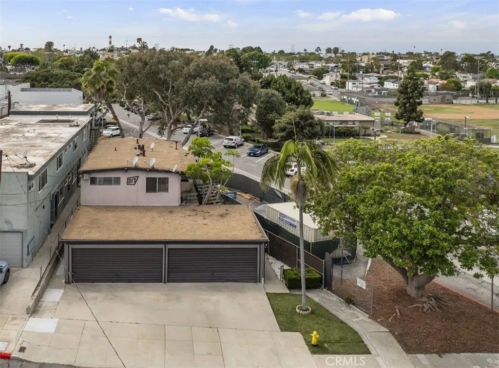 Photo of 317 Sheldon St, El Segundo, CA 90245 (MLS # SB26075451)