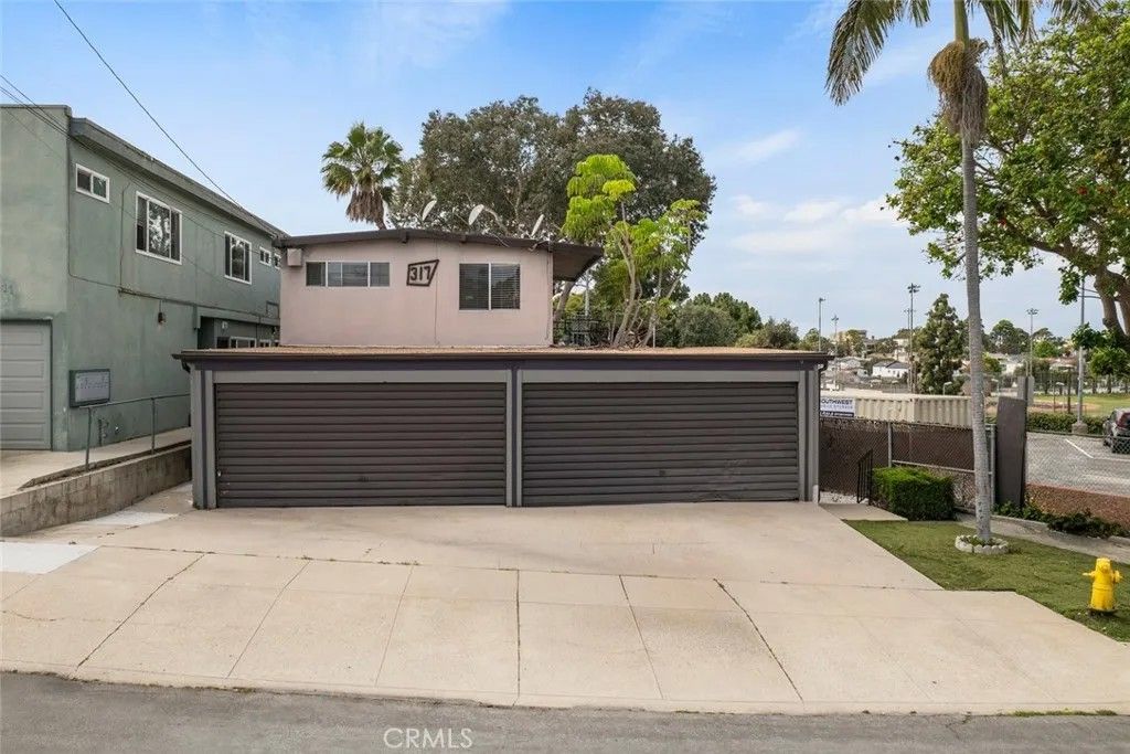 Photo of 317 Sheldon St, El Segundo, CA 90245 (MLS # SB26075451)